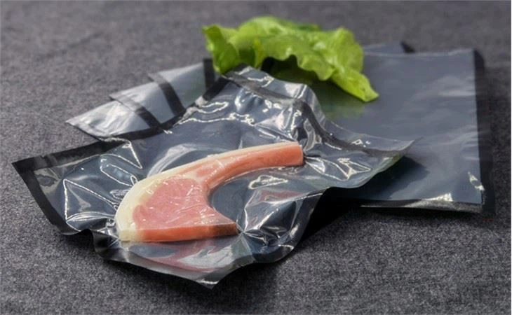 One side Clear and One side black Vacuum Pouches Bag for food packaging